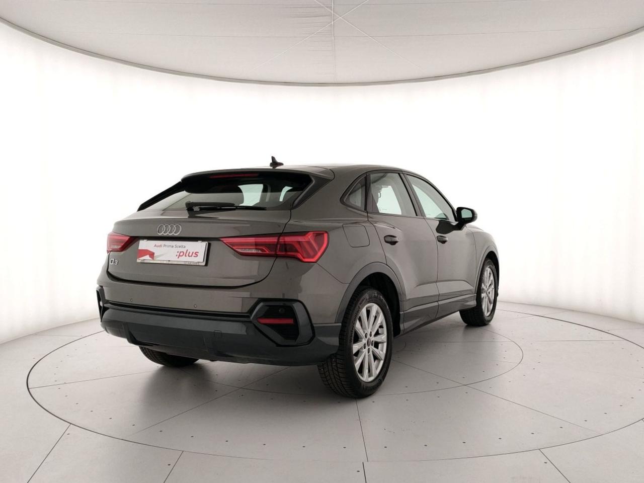 Audi Q3 sportback 35 2.0 tdi business plus s-tronic