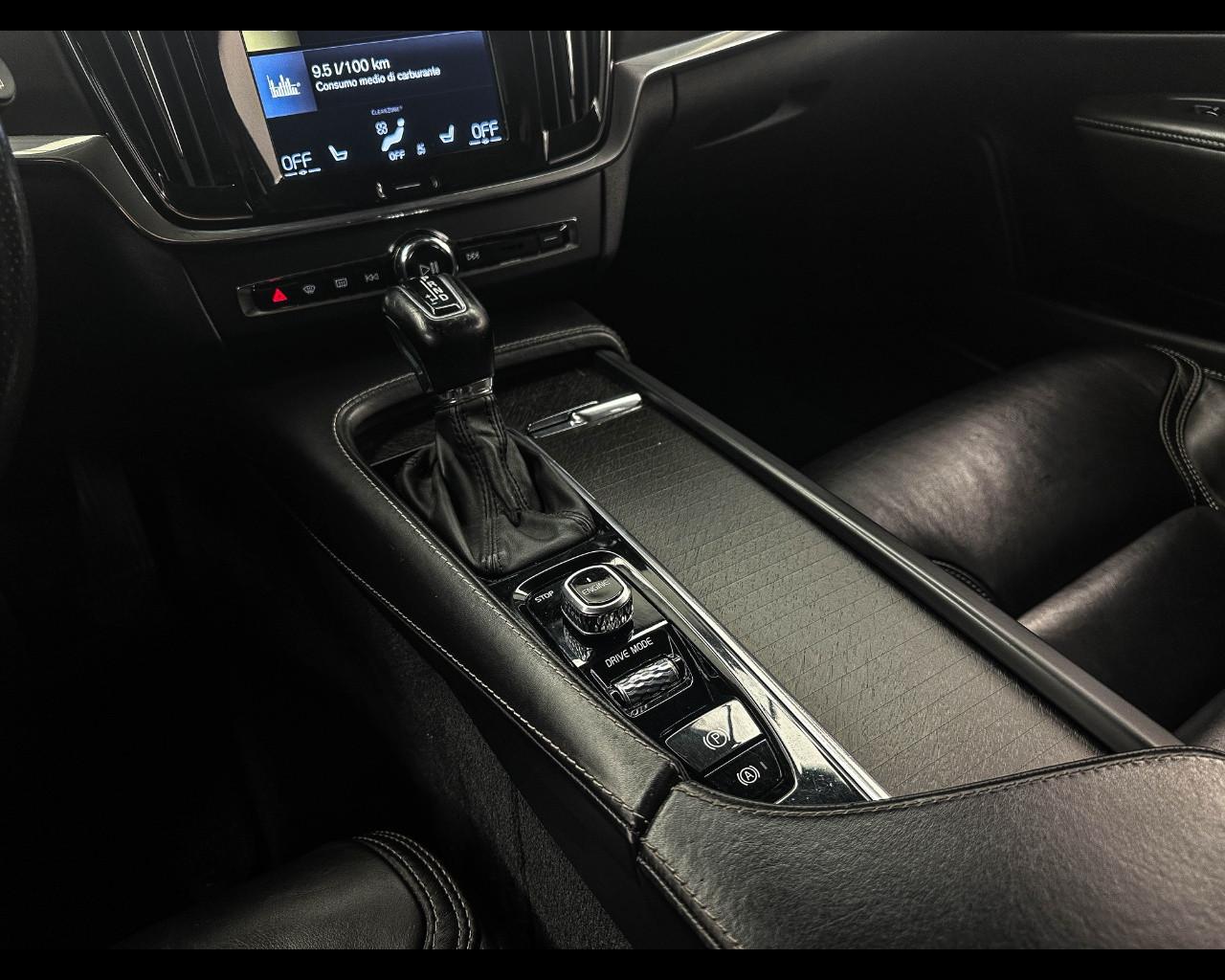 VOLVO V90 Cross Country D5 AWD Geartronic Pro