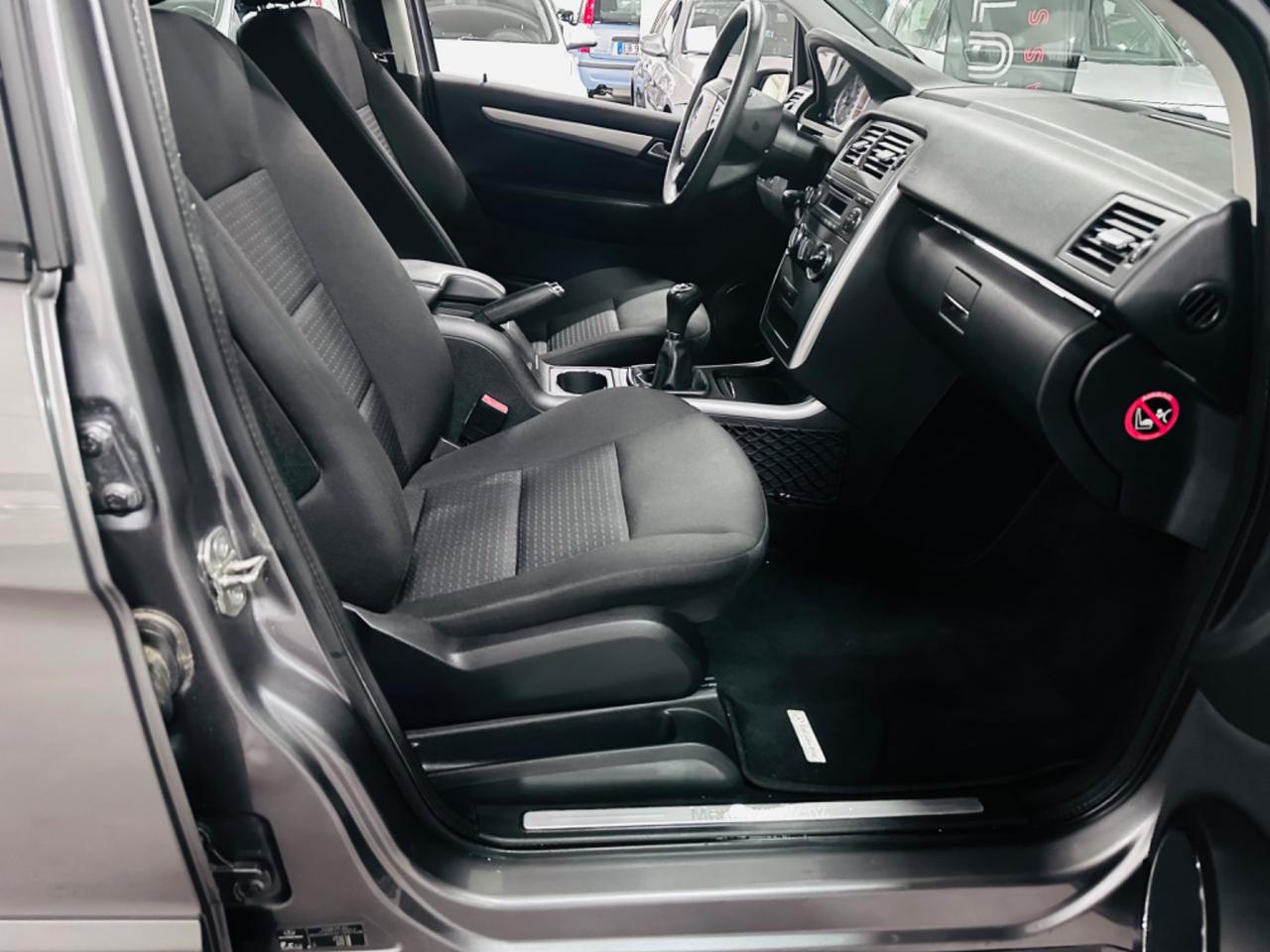 Mercedes-benz B 180 BlueEFFICIENCY Premium