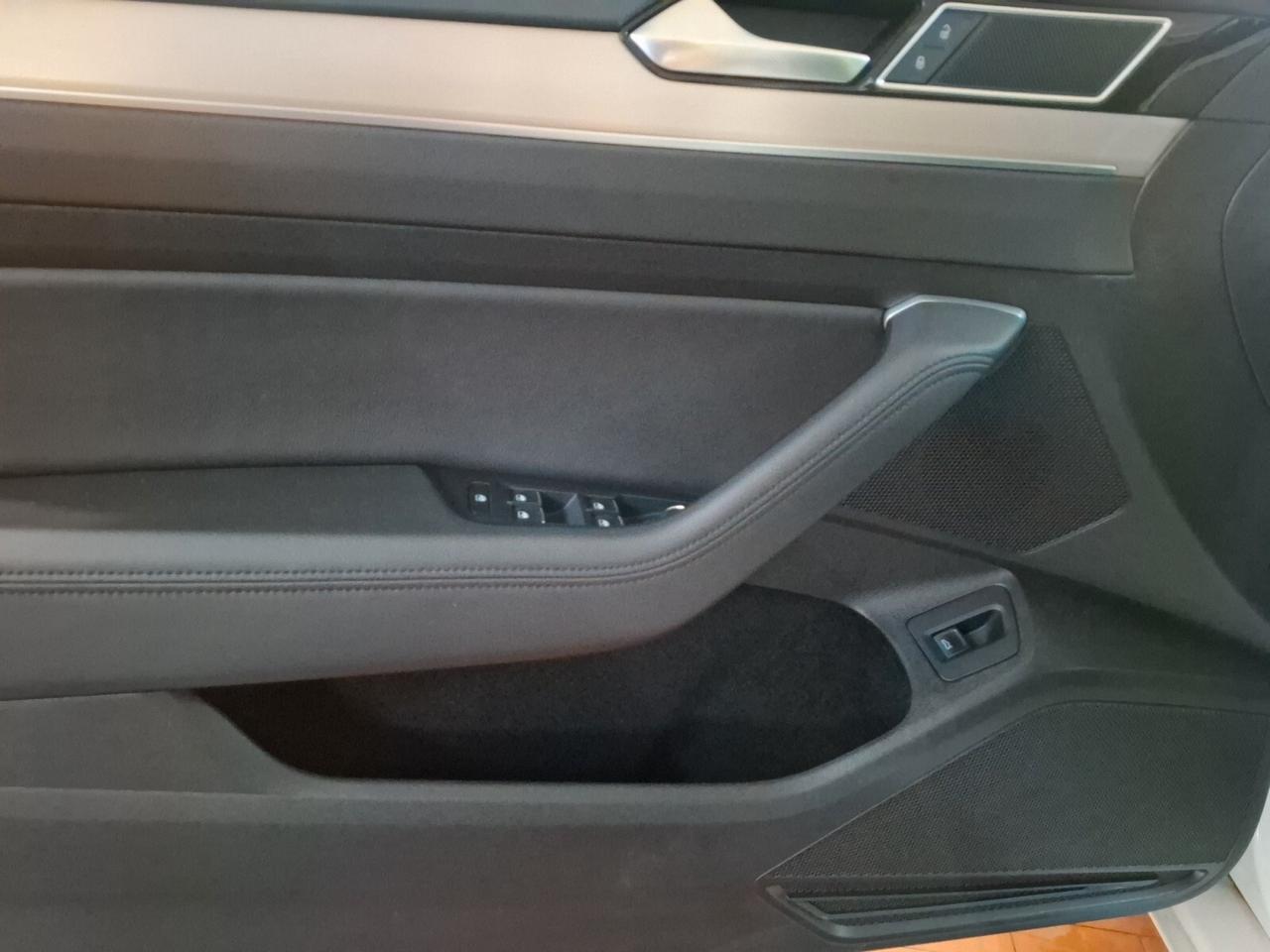 Volkswagen Passat 2.0 TDI 190 CV DSG Highline BlueMotion Tech.