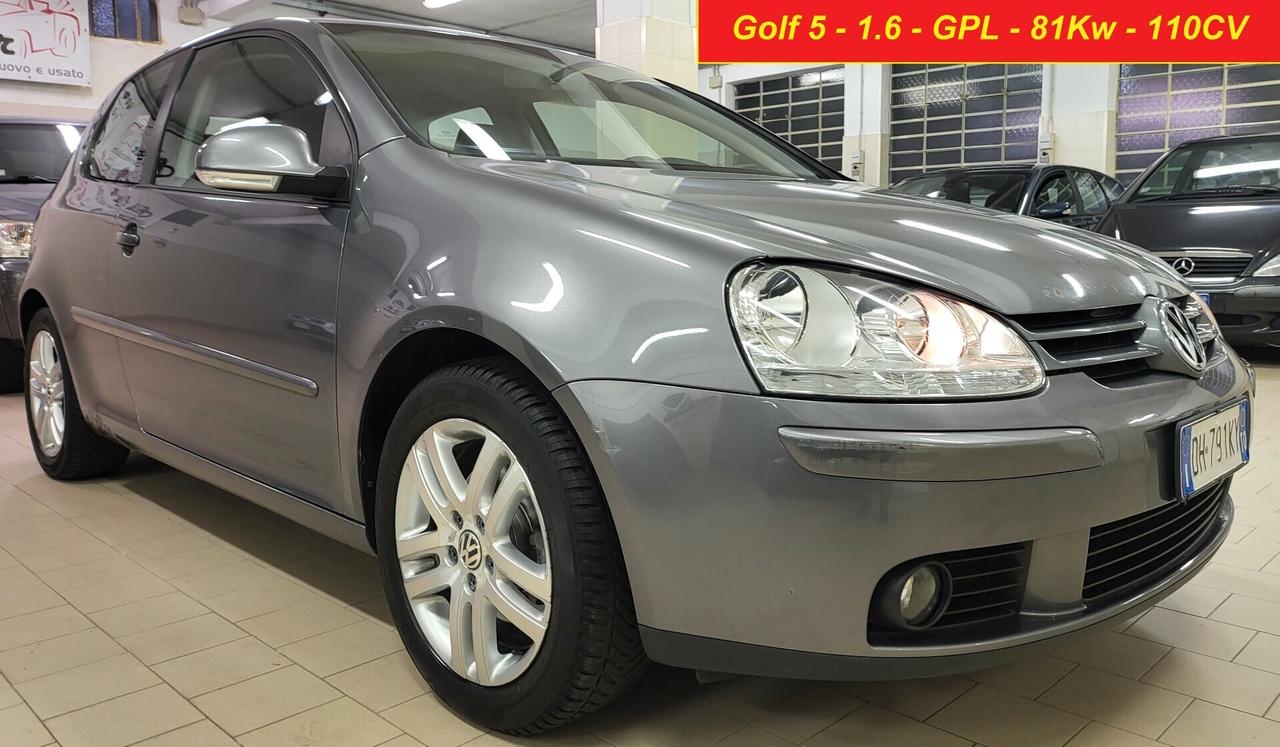 Volkswagen Golf 1.6 3p. Comfortline