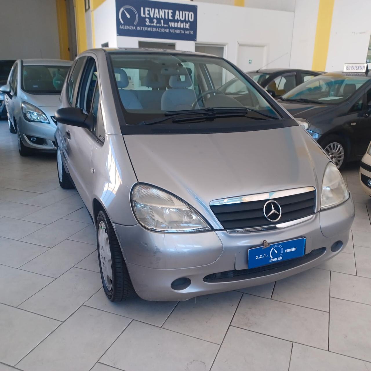 163.398KM CLASSE A 1.7 TDI BEN CONSERVATA