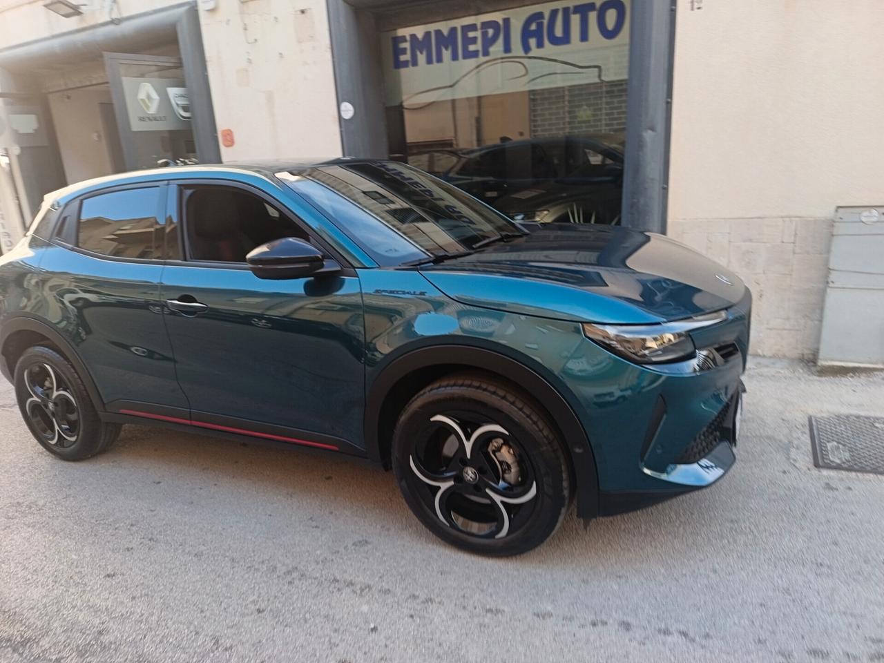 Alfa Romeo Junior Hybrid 1.2 -145 CV EDCT6 Speciale km 19000