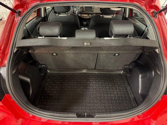 TOYOTA Yaris 1.5 Hybrid 5 porte Active