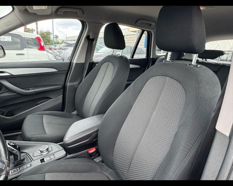BMW X1 (F48) xDrive18d Advantage