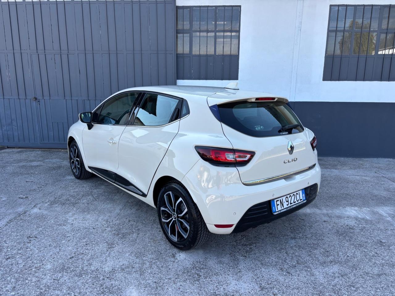 Renault Clio 1.2 benzina.Neopatentati.Garanzia 12mesi