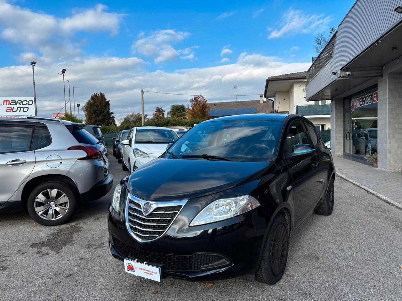 Lancia Ypsilon 1.2 GPL Neopatentati