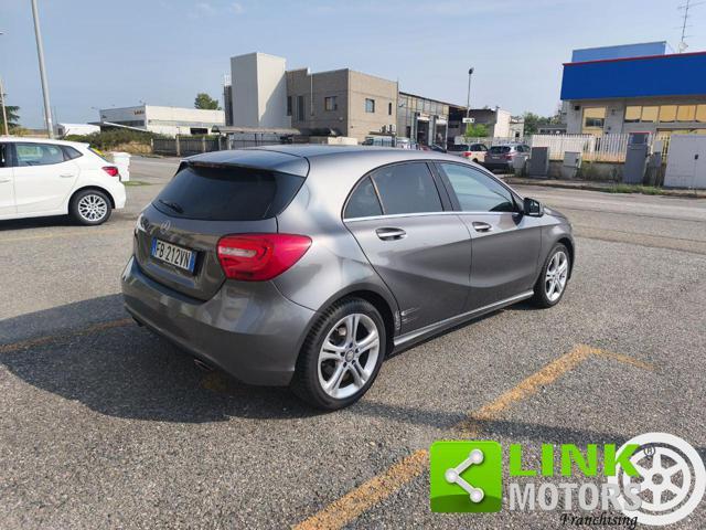 MERCEDES-BENZ A 180 Premium