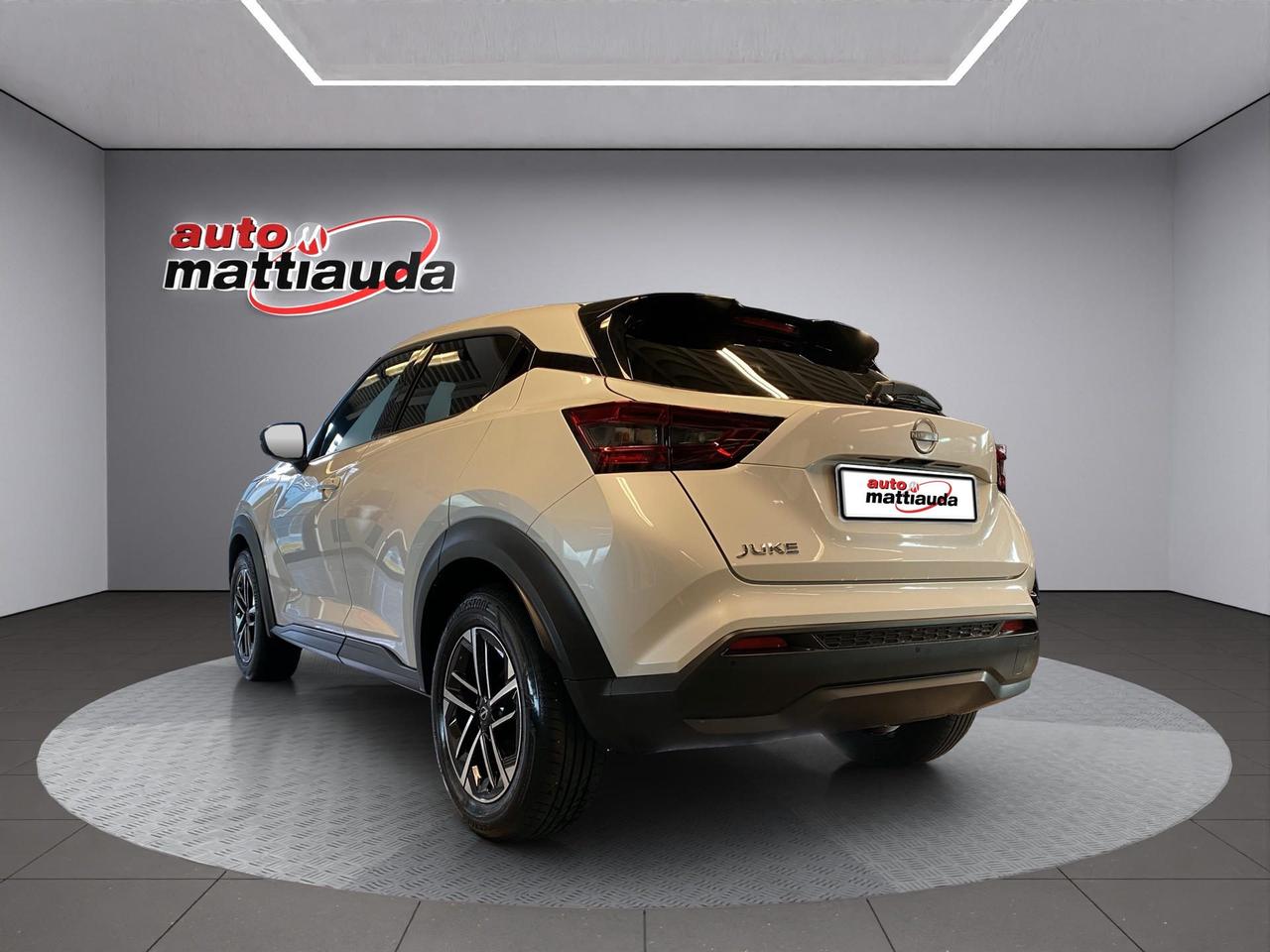Nissan Juke 1.0 dig-t N-Connecta 114cv dct