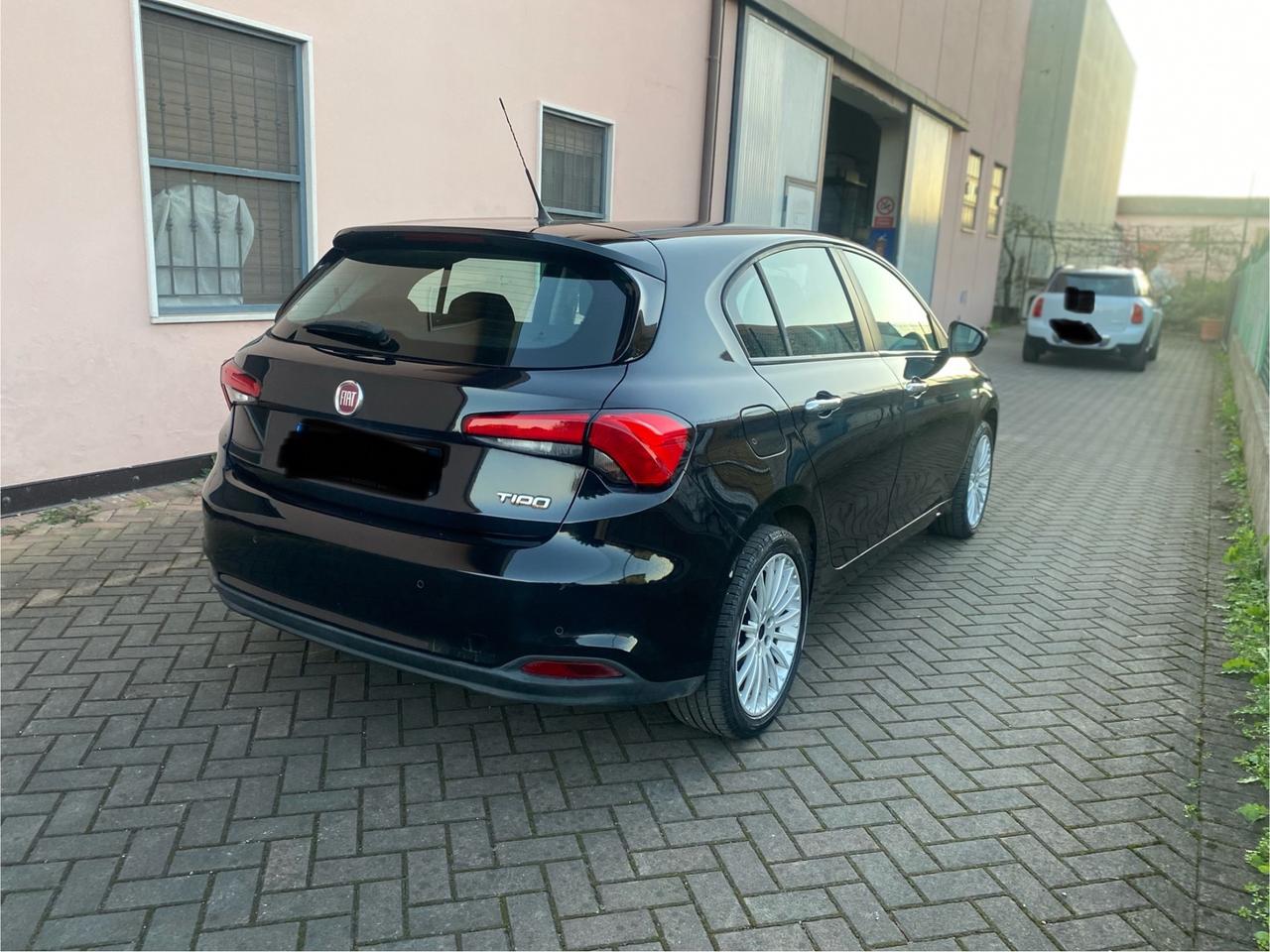 Fiat Tipo 1.4 4 porte Easy