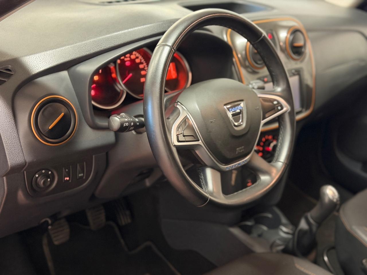 Dacia Sandero 1.5 dCi 90CV Serie Speciale Brave