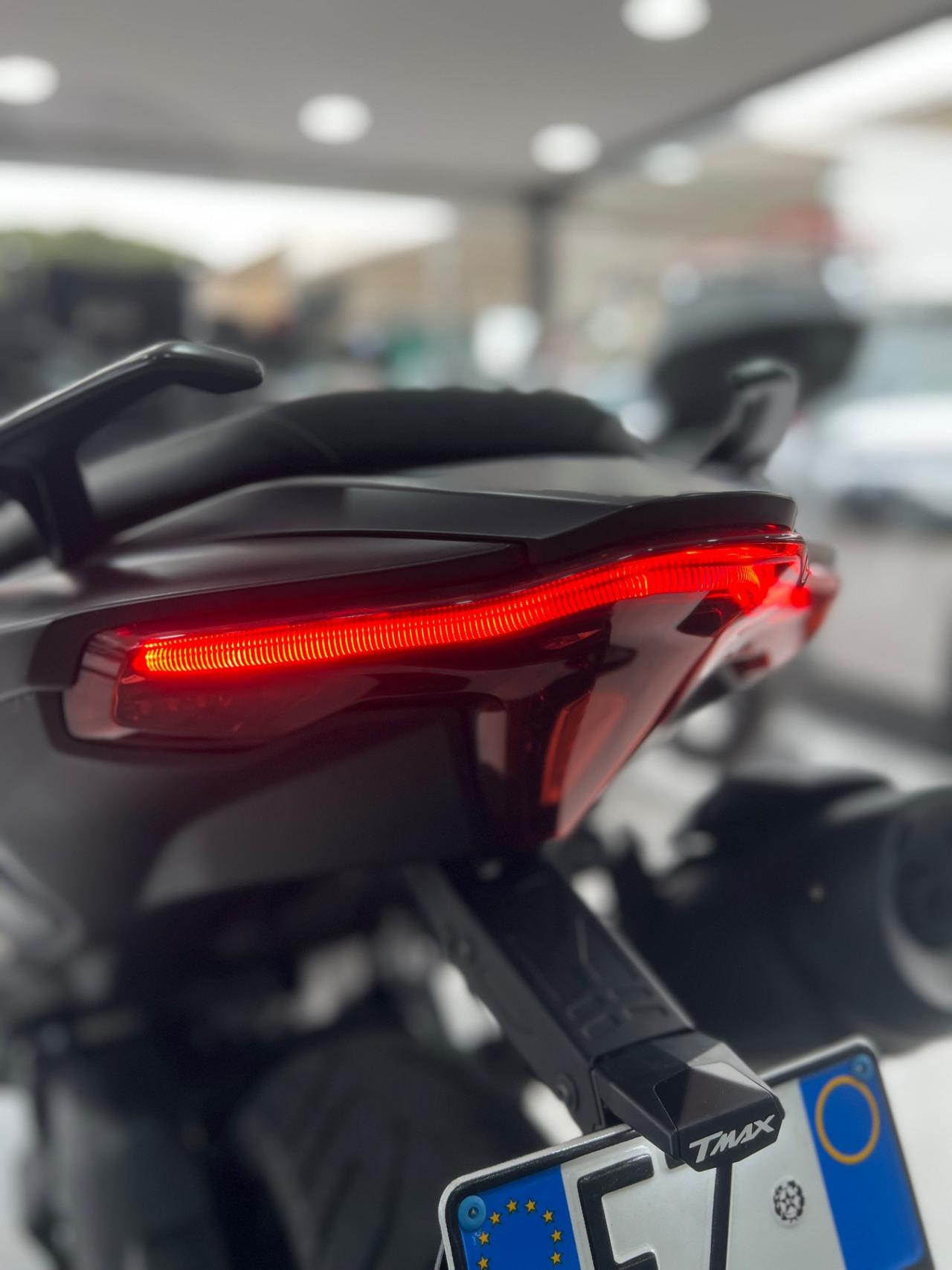 Yamaha T Max 560 BLACK 9200KM - 2022