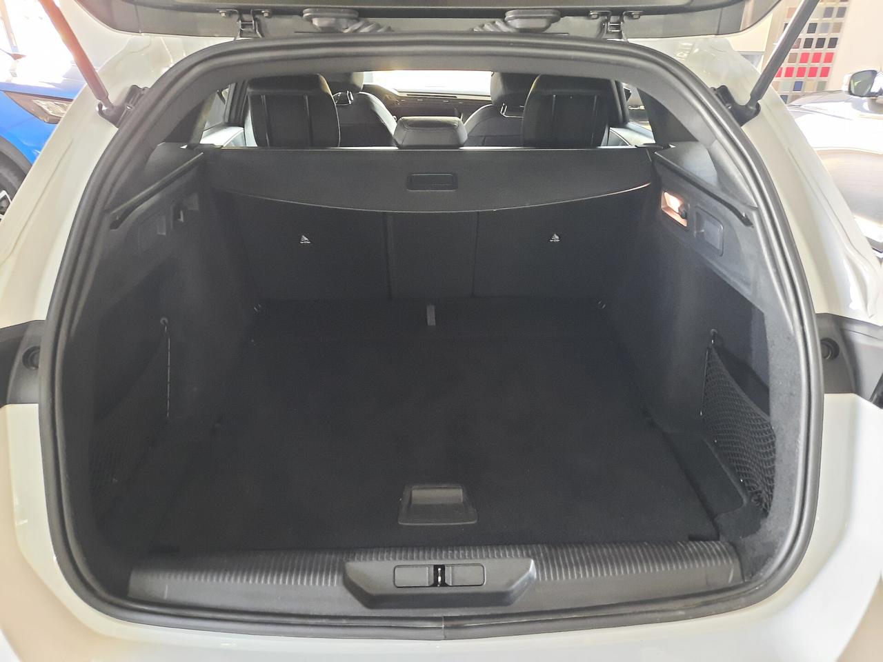 Peugeot 308 BlueHDi 130 S&S EAT8 SW GT