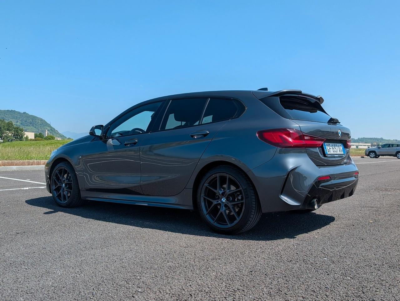 Bmw 116 116d 5p. Msport