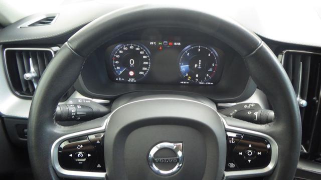 VOLVO XC60 B4 (d) AWD Geartronic Inscription