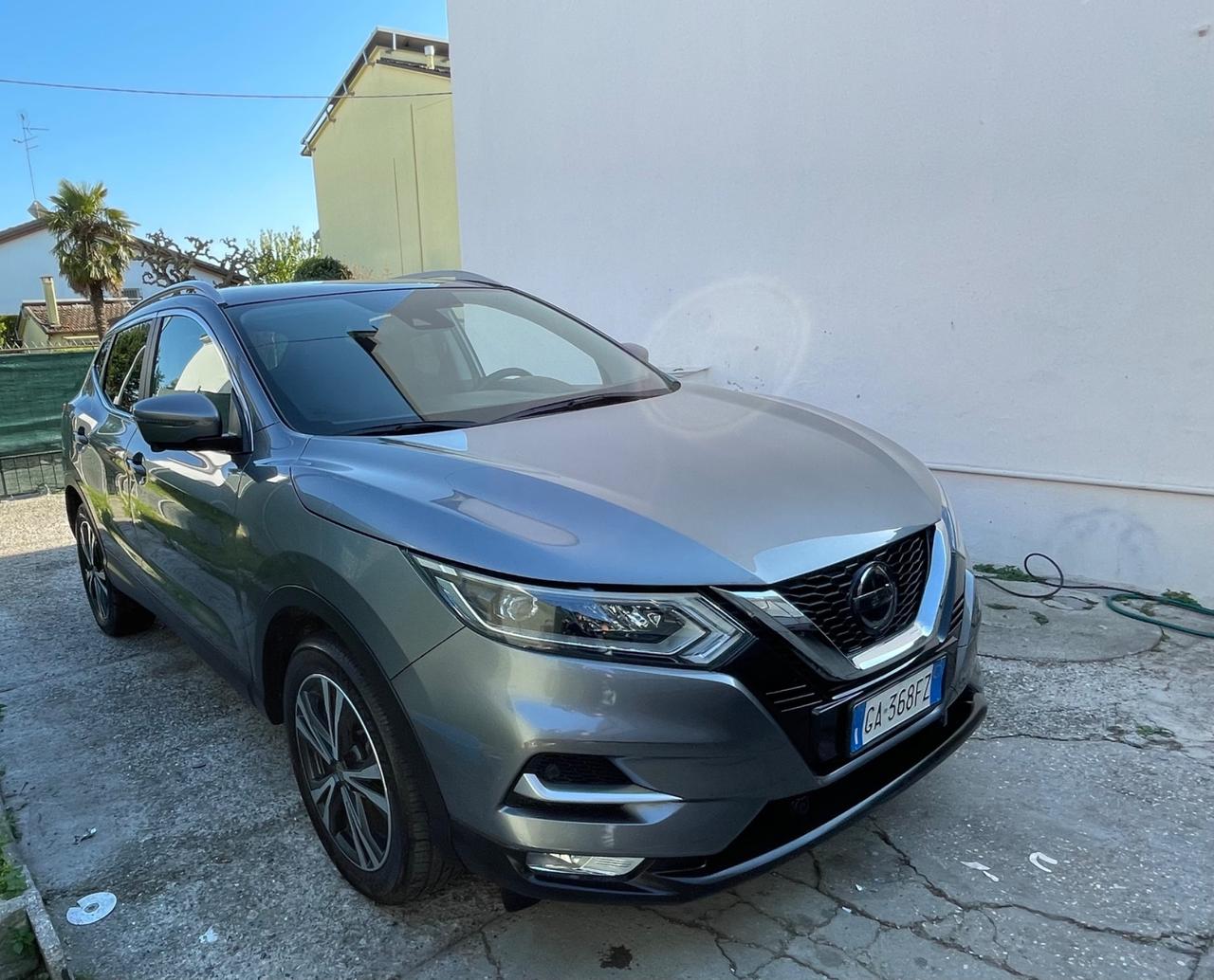 Nissan Qashqai 1.3 DIG-T 140 CV Tekna+