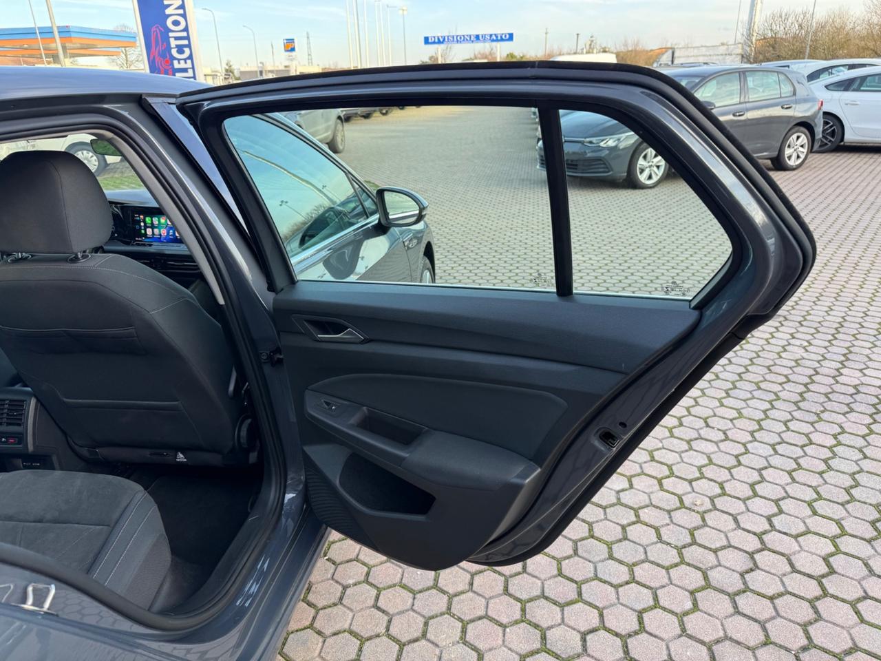 Volkswagen Golf 1.5 TGI DSG Style