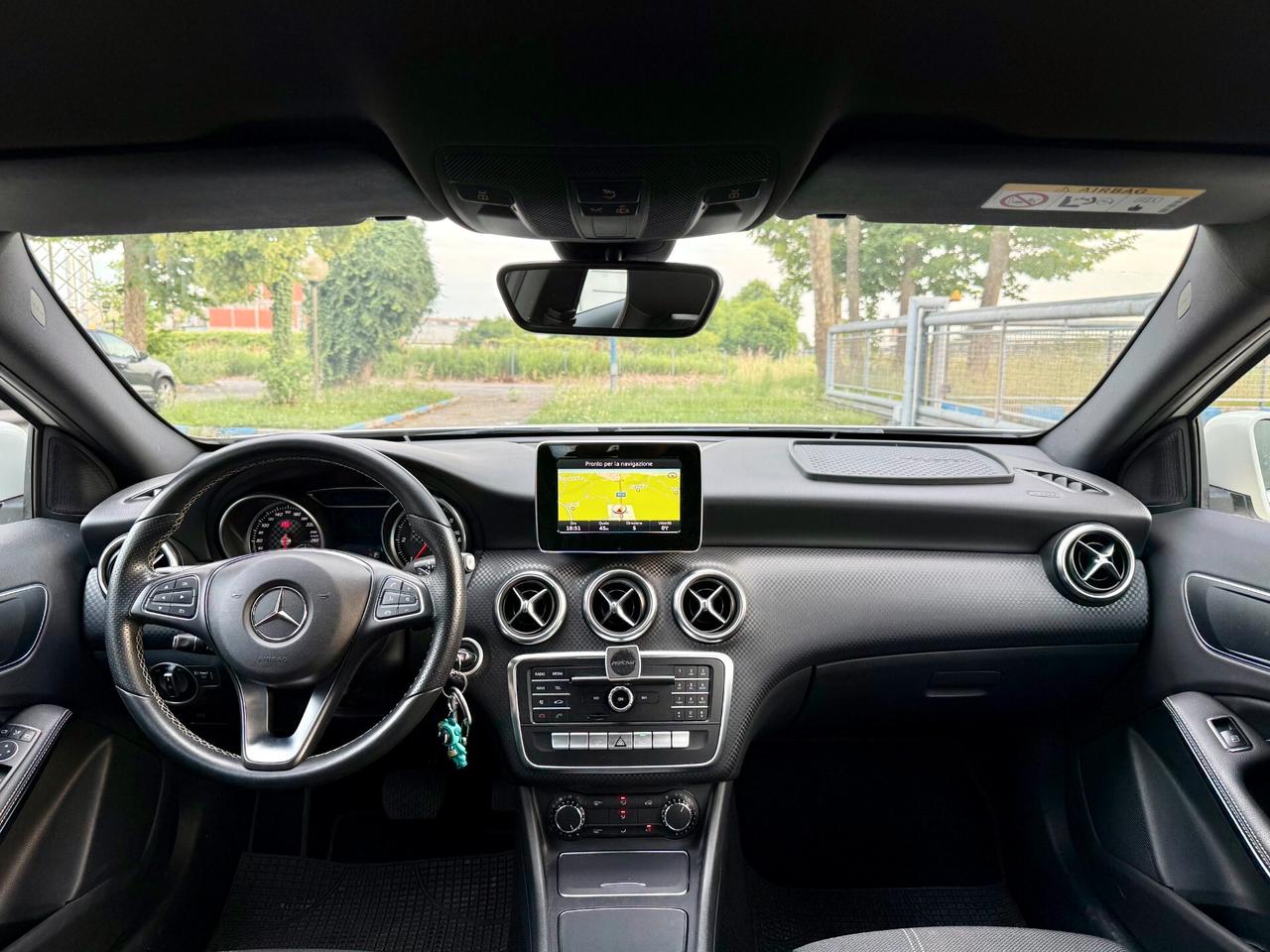 Mercedes-benz A 180 d Automatic Sport 109cv