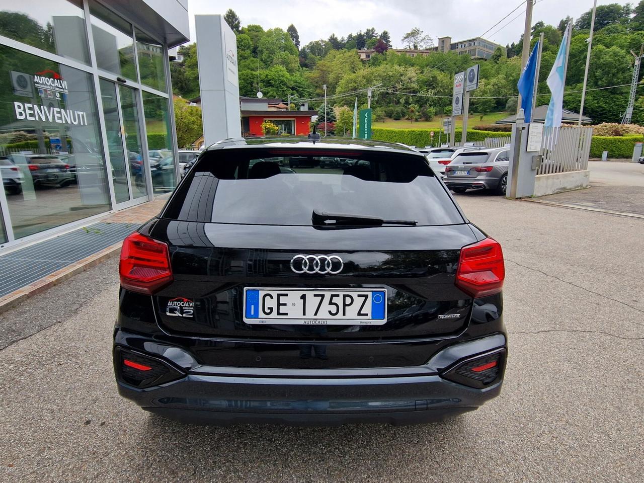 Audi Q2 35 TDI quattro S tronic Identity Black