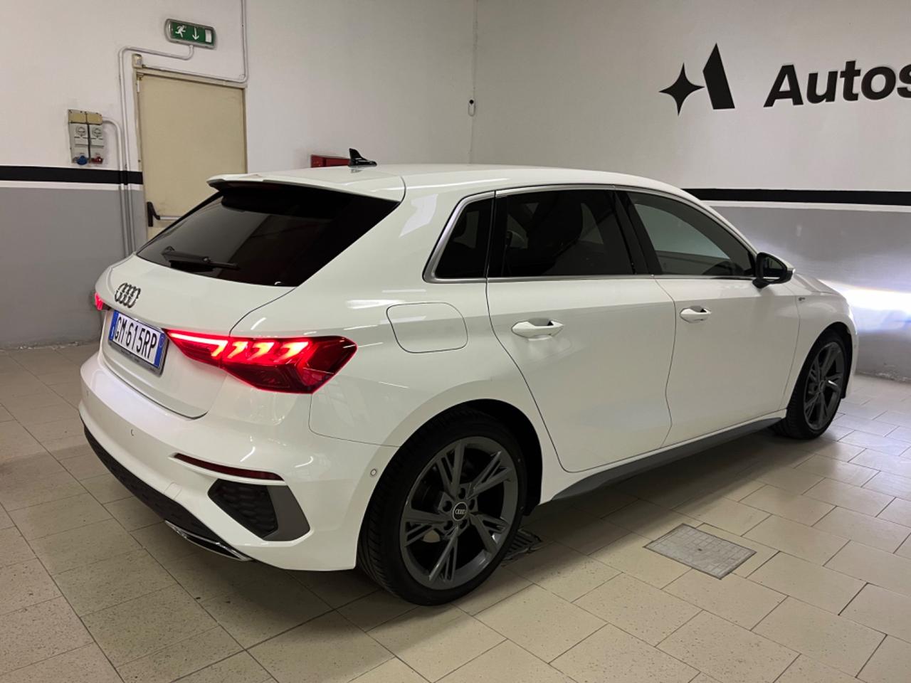Audi A3 SPB 30 TFSI S tronic line edition