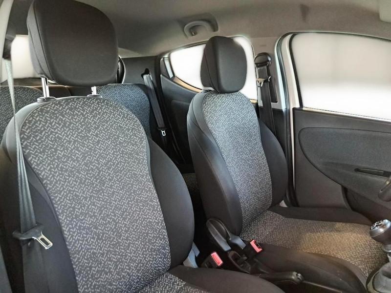 LANCIA YPSILON 1.0 FIREFLY 70 CV SES HYBRID SILVER 5 PORTE BERLINA