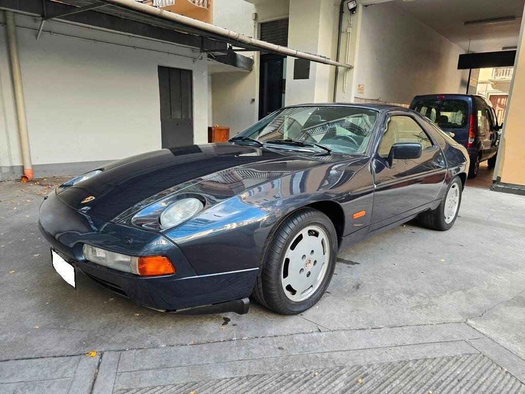 Porsche 928 S4 320CV TETTO/CRS A LIBRETTO