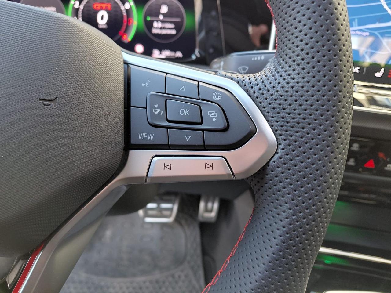 Volkswagen Golf 2.0 tsi DSg 265 Cv TSI GTI #10384