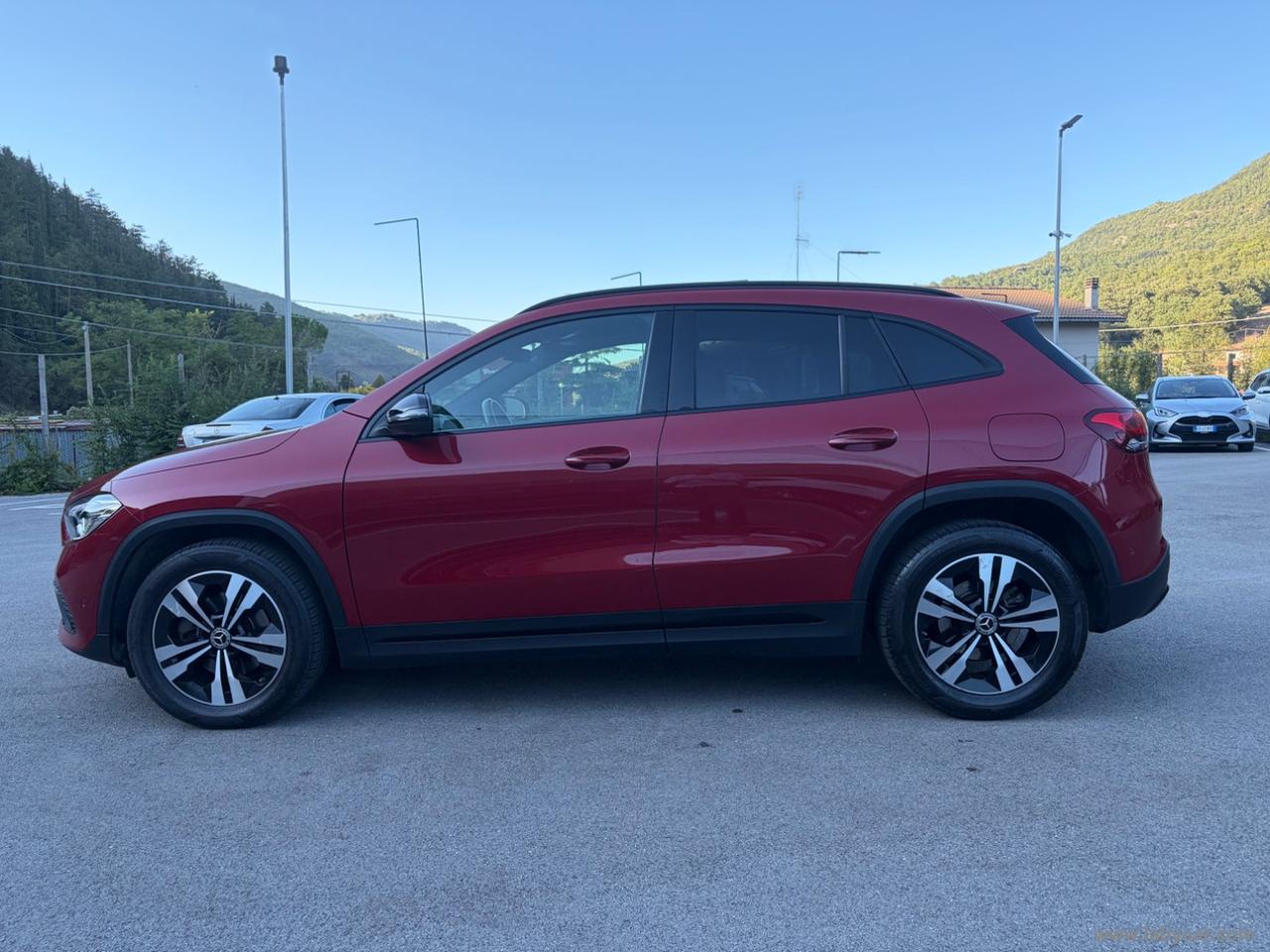 MERCEDES-BENZ GLA 180 d Automatic Sport Plus