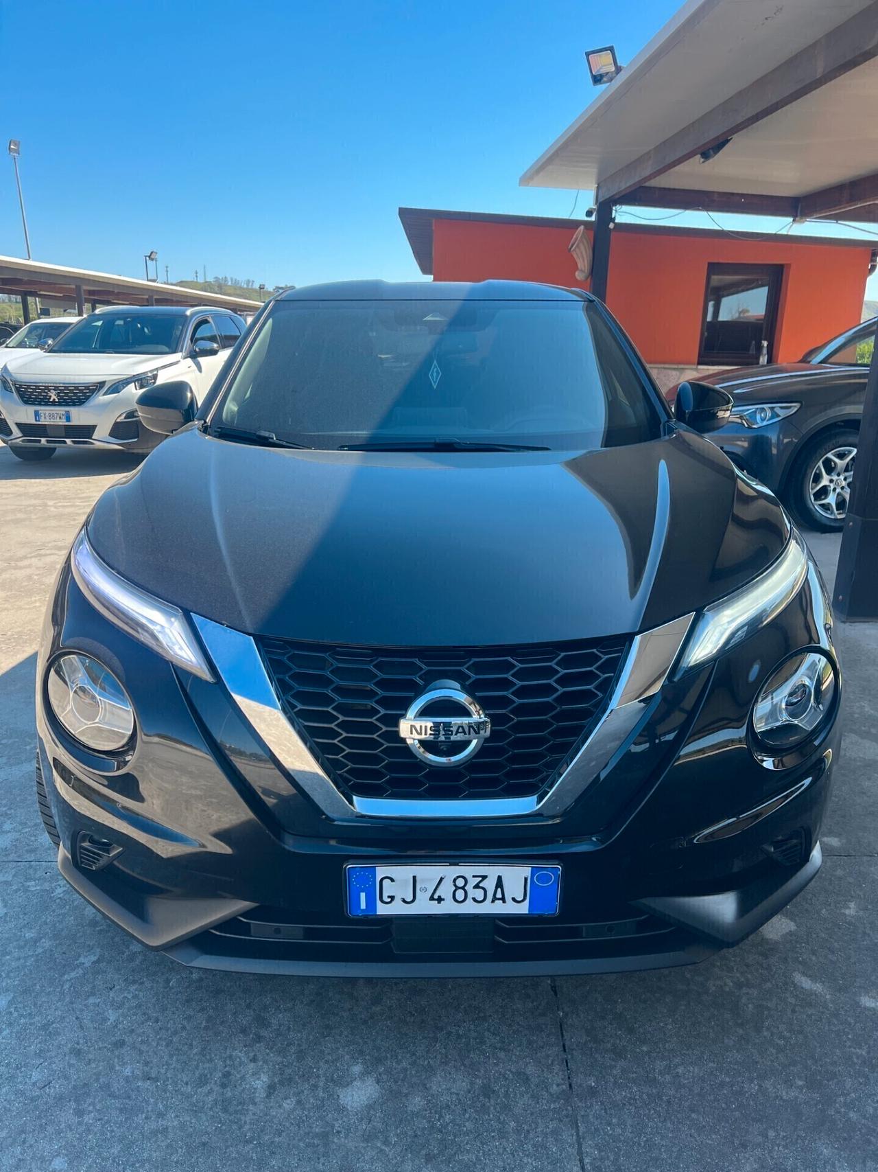 Nissan Juke 1.0 DIG-T 114 CV N-Connecta