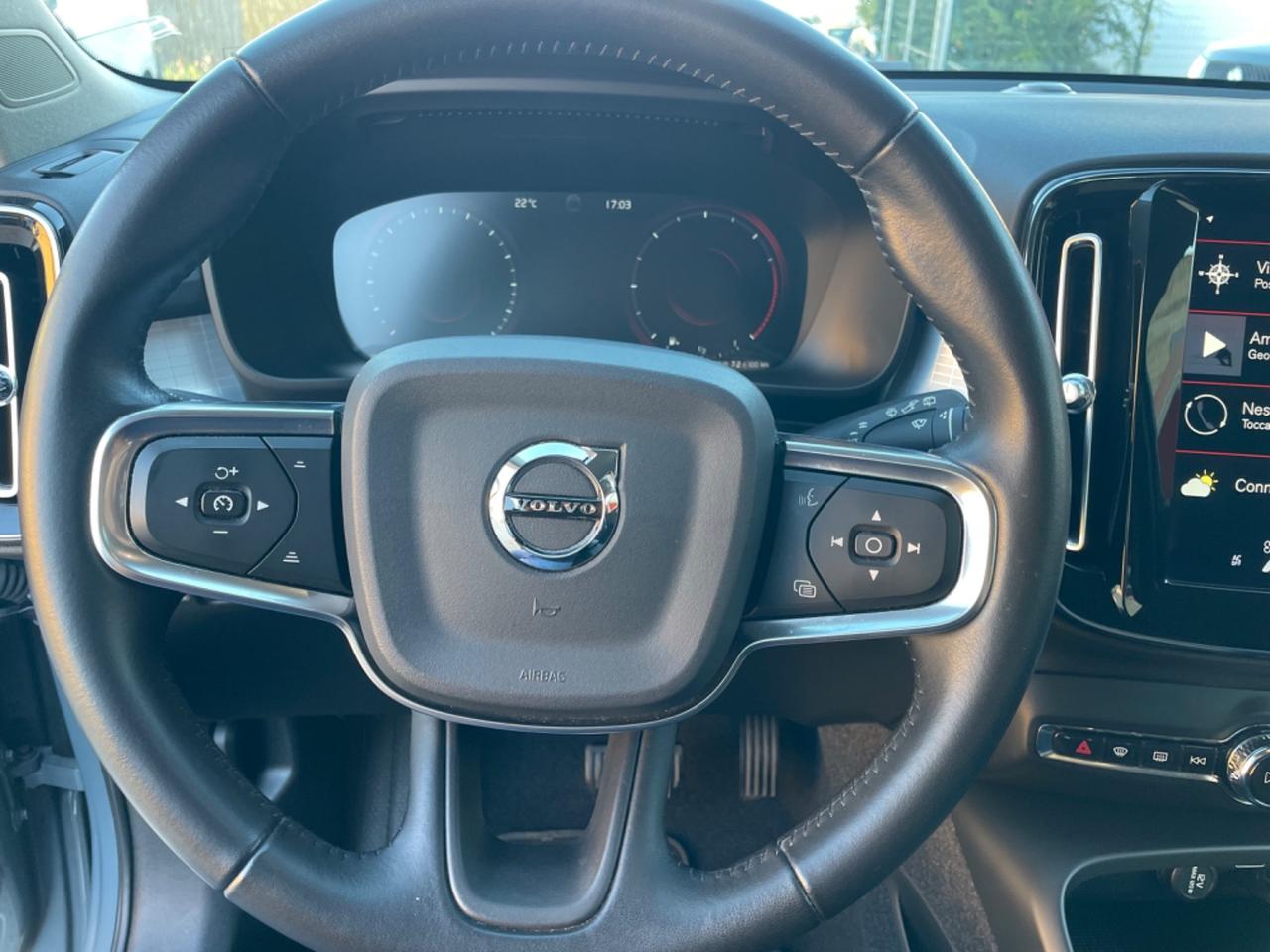 Volvo XC40 D3 AWD Momentum