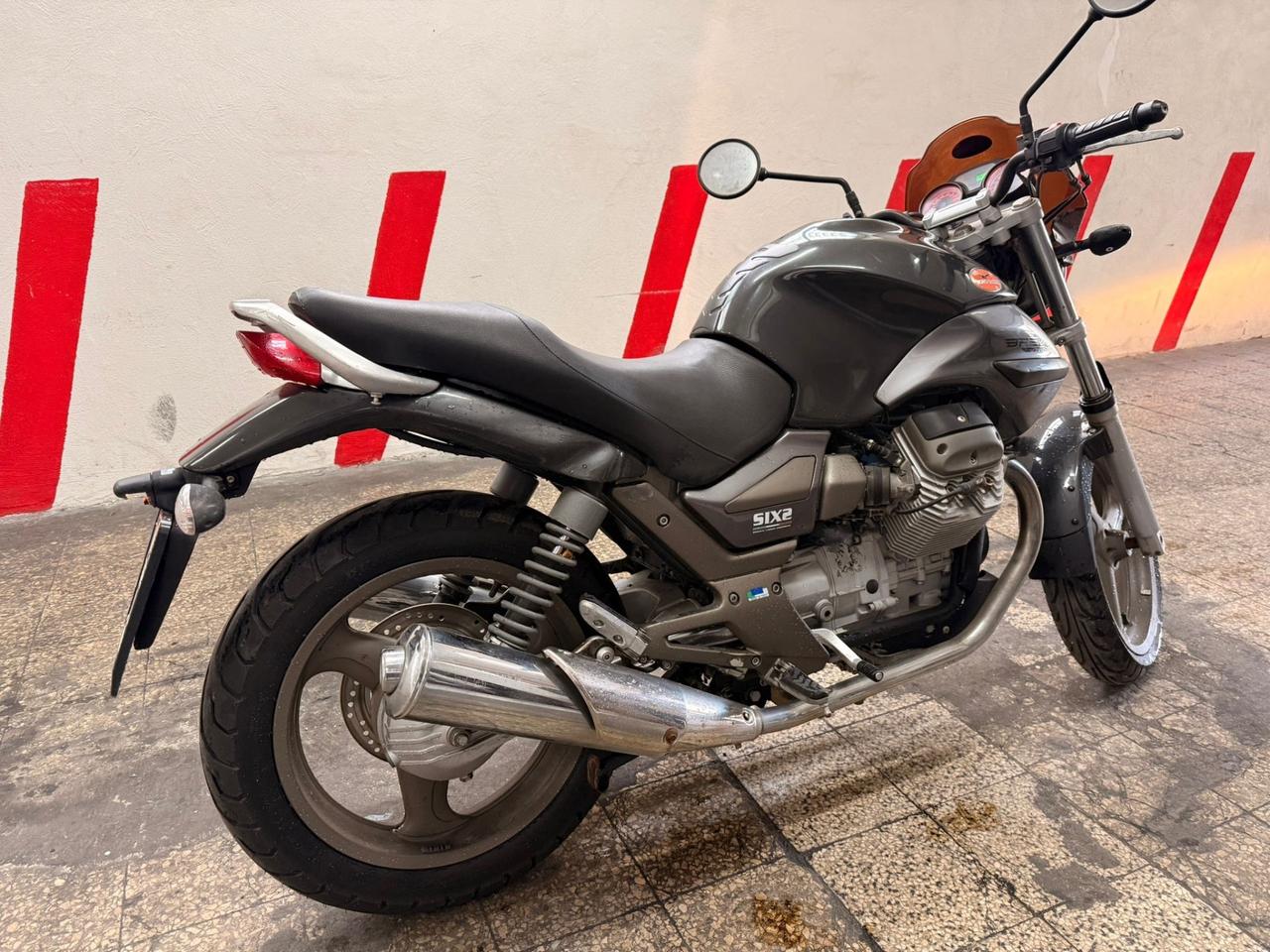 Moto Guzzi V 750
