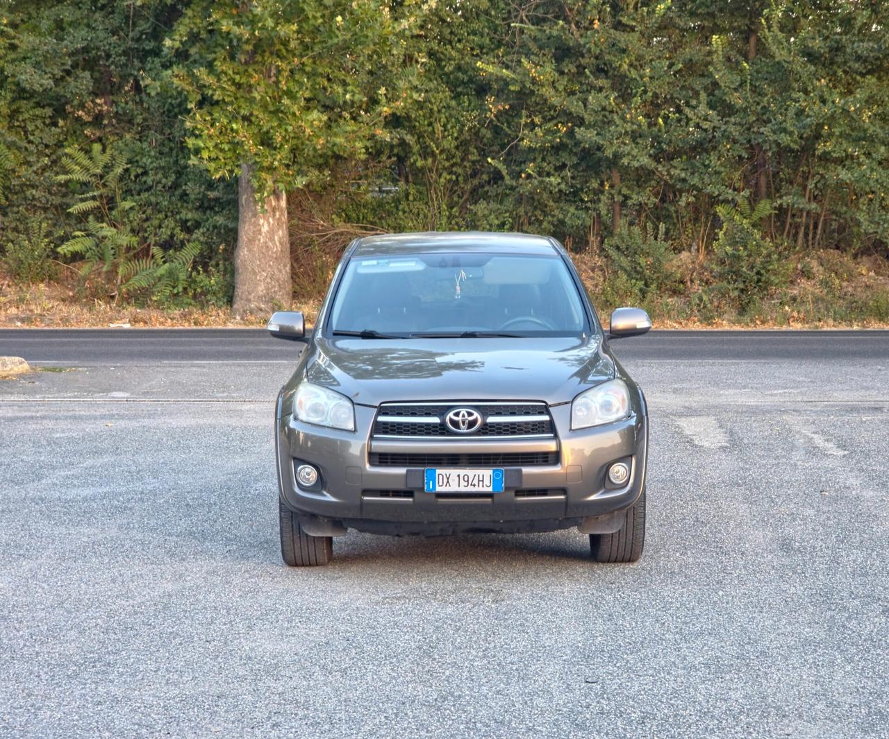 Toyota RAV 4 RAV4 Crossover 2.2 D-Cat A/T 150 CV Luxury E5 Automatica 2009