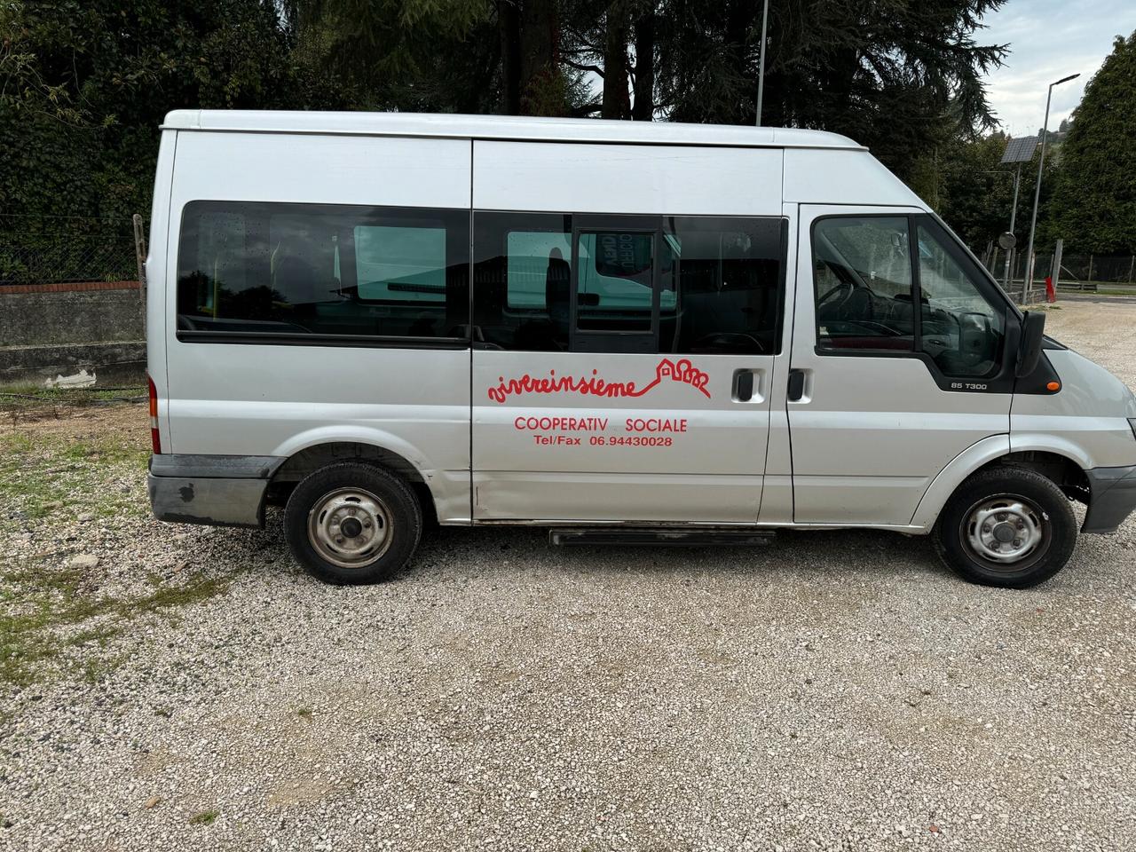 Ford Transit 300 2.0 TD/85 TRASPORTO DISABILI