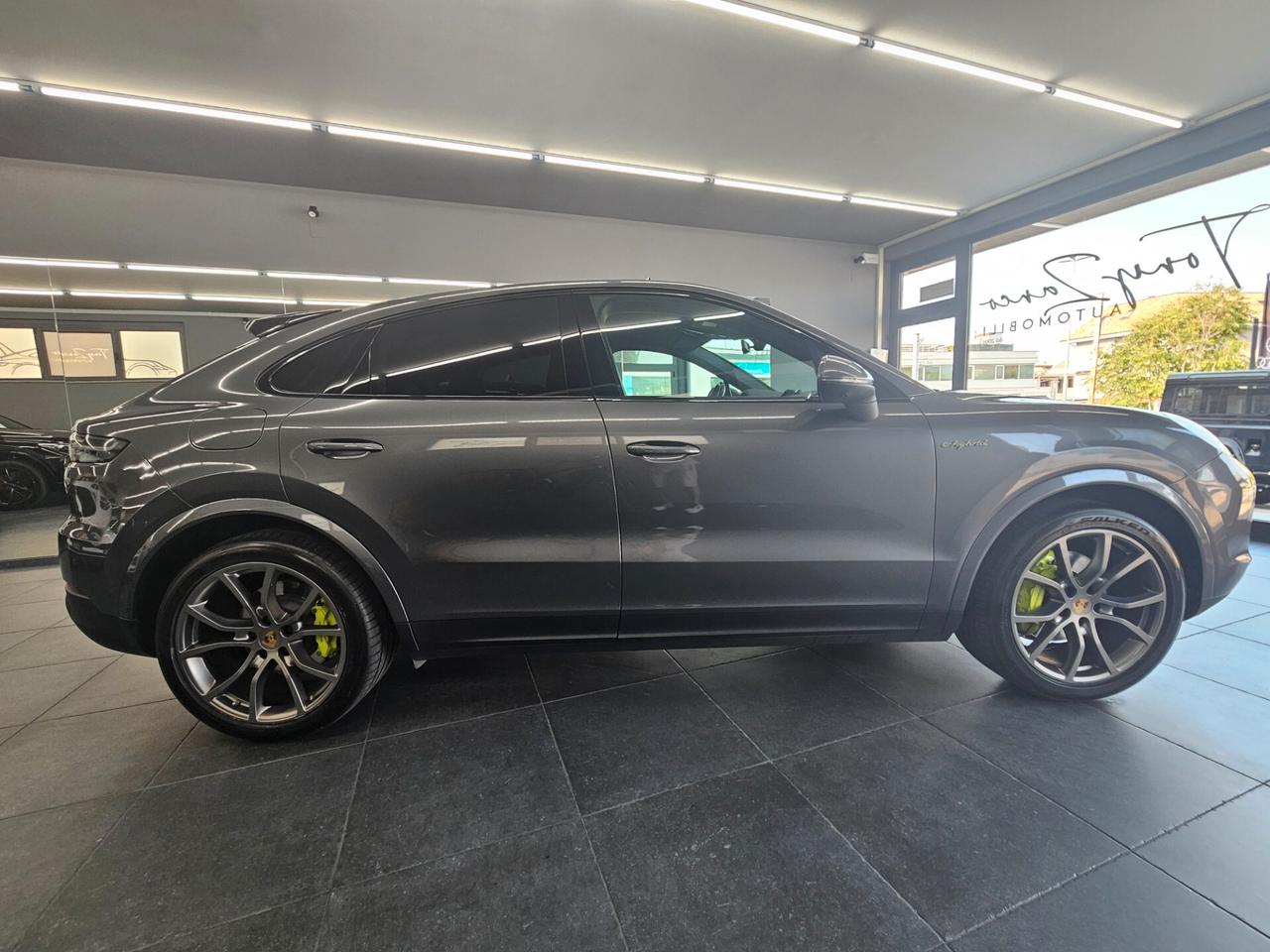 Porsche Cayenne Platinum