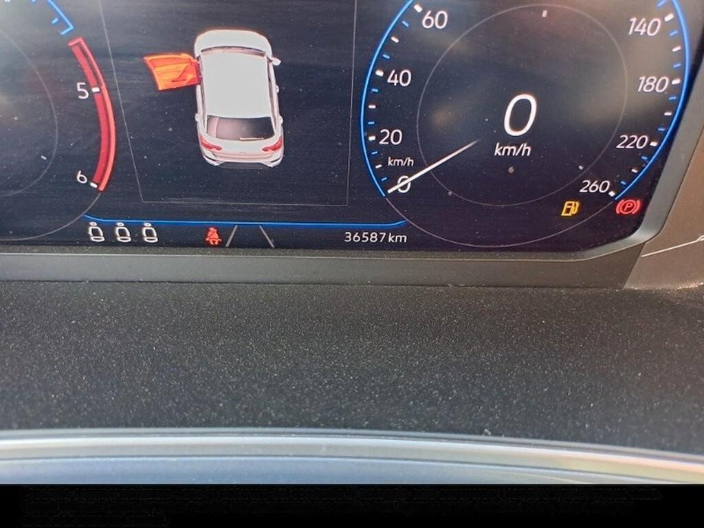 VOLKSWAGEN T-ROC 2.0 TDI 150CV DSG SCR STYLE ( FARI LED - DIGITAL COCKPIT - CRUISE - NAVI - PARK PILOT )