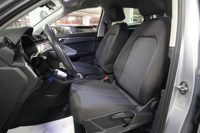 AUDI Q3 45 TFSI e S-tronic Business