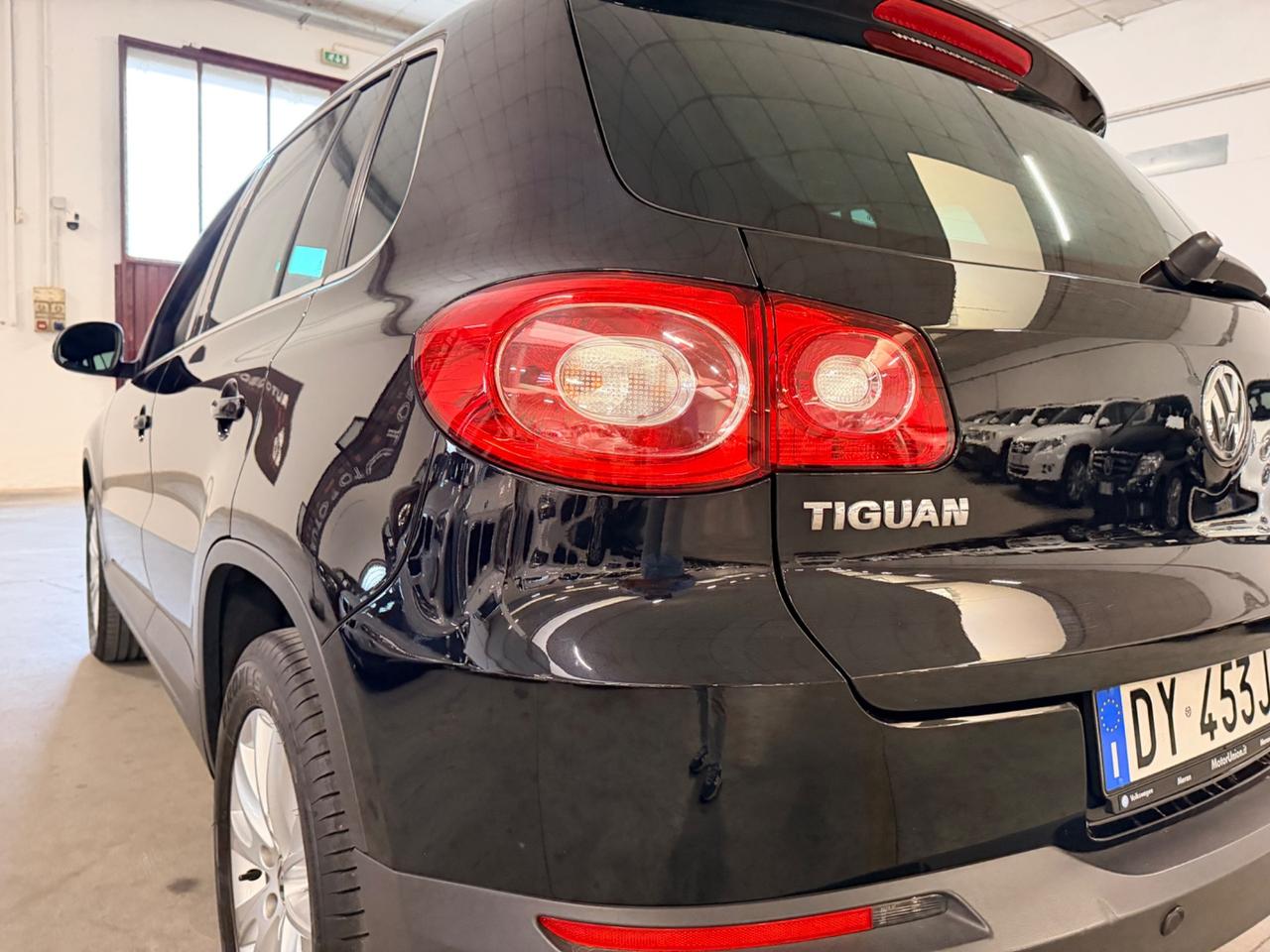 Volkswagen Tiguan 2.0 16V TDI DPF Sport & Style (18°)