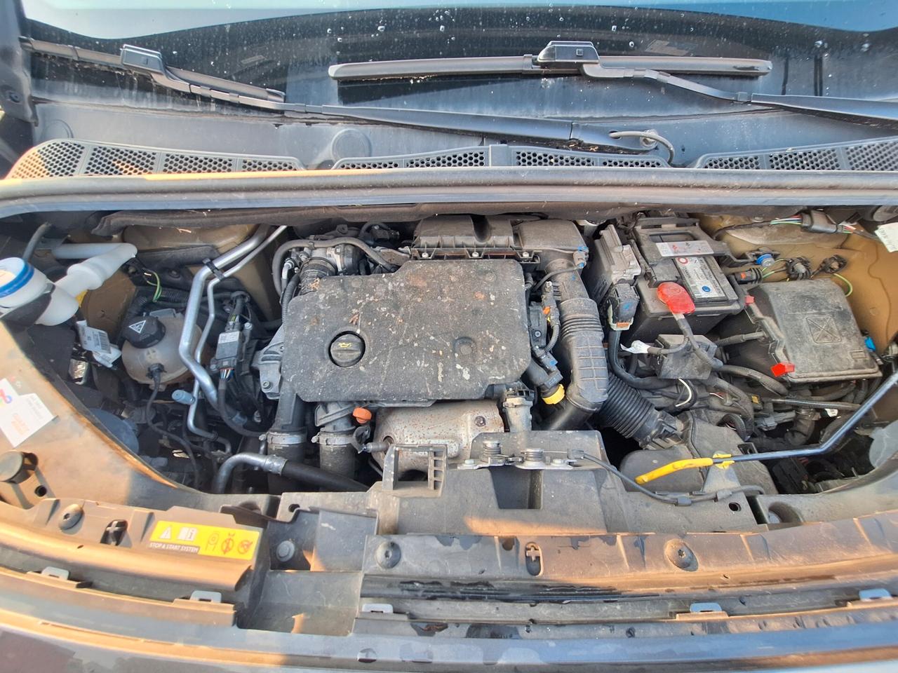 Peugeot Rifter BlueHDi S&S 130cv Long Allure