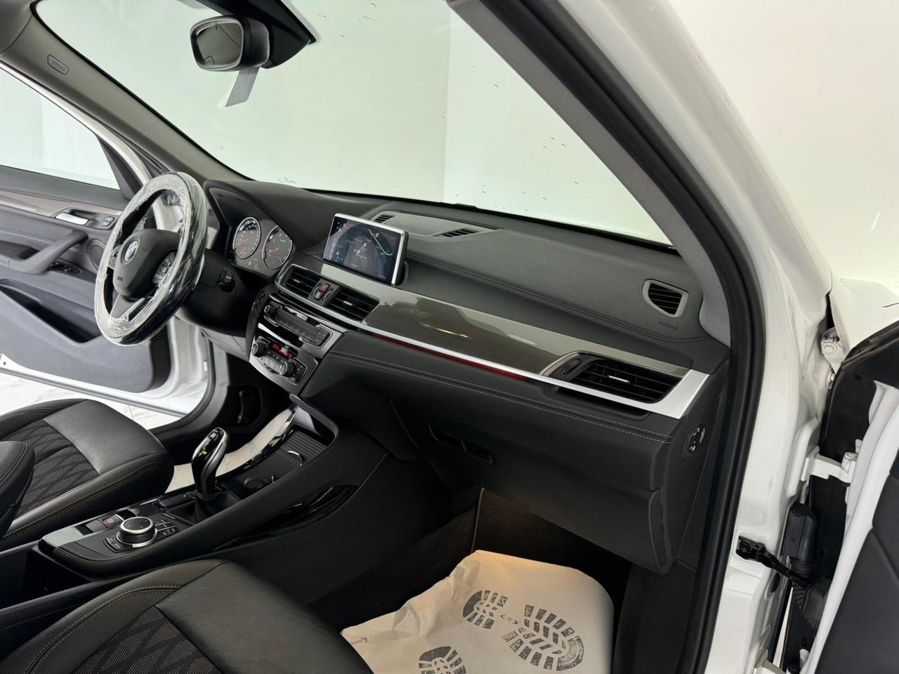 Bmw X1 sDrive20d xLine-60 MILA KM -GARANTITO-2019
