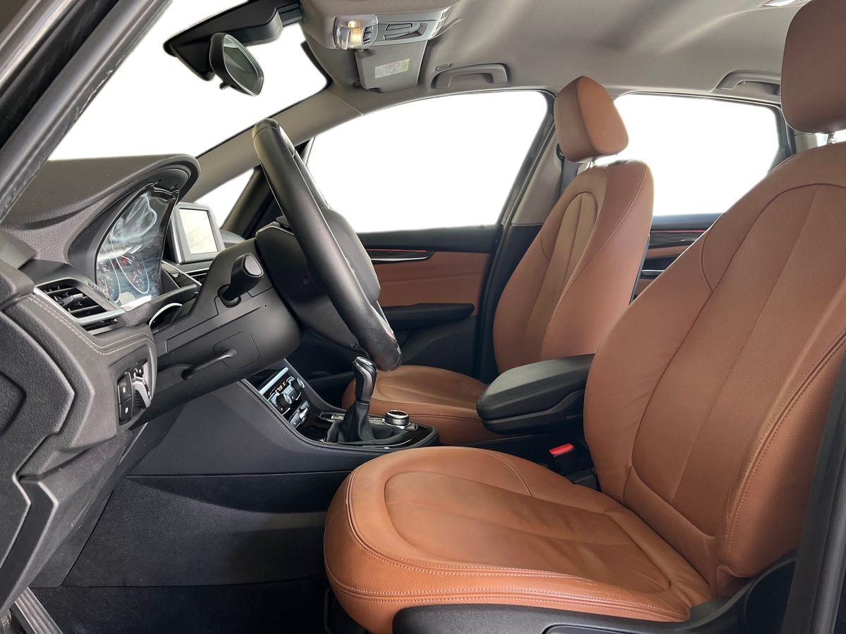 BMW 218d Active Tourer Luxury