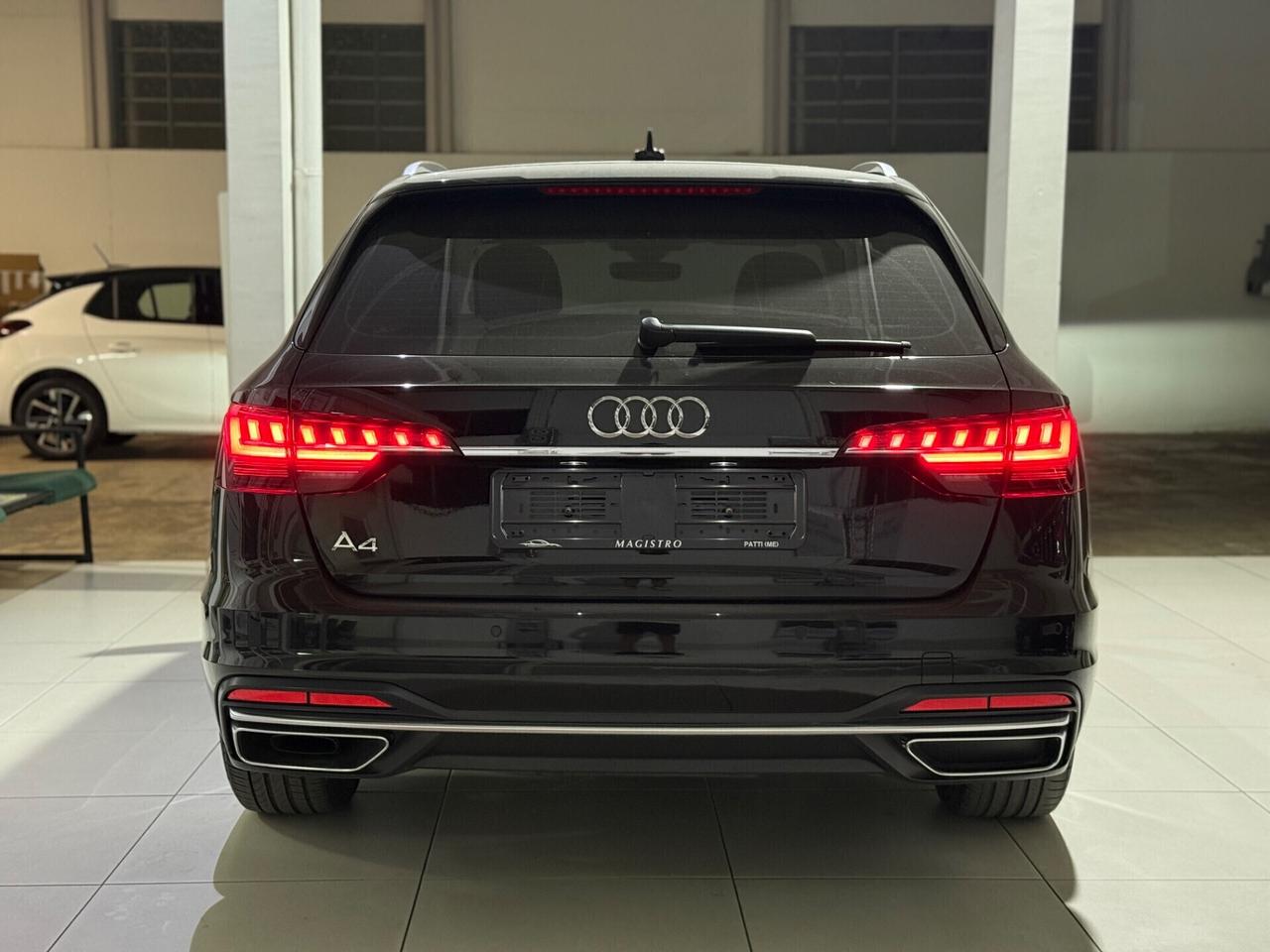 AUDI A4 Avant 2.0 TDI 163 CV Mild-Hybrid LEDMatrix