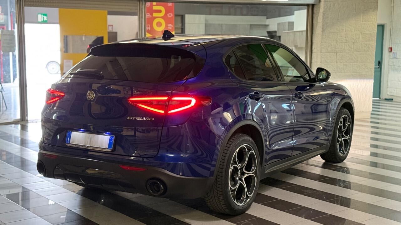 Alfa Romeo Stelvio 2.2 TD 190 CV AT8 Q4 Sprint 06/2022