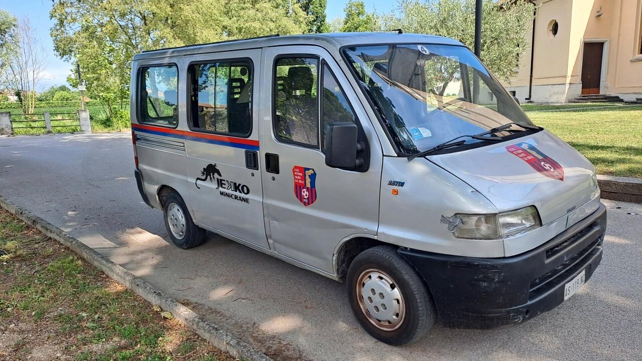 Fiat Ducato 9 posti 2.5 TDI CLIMA