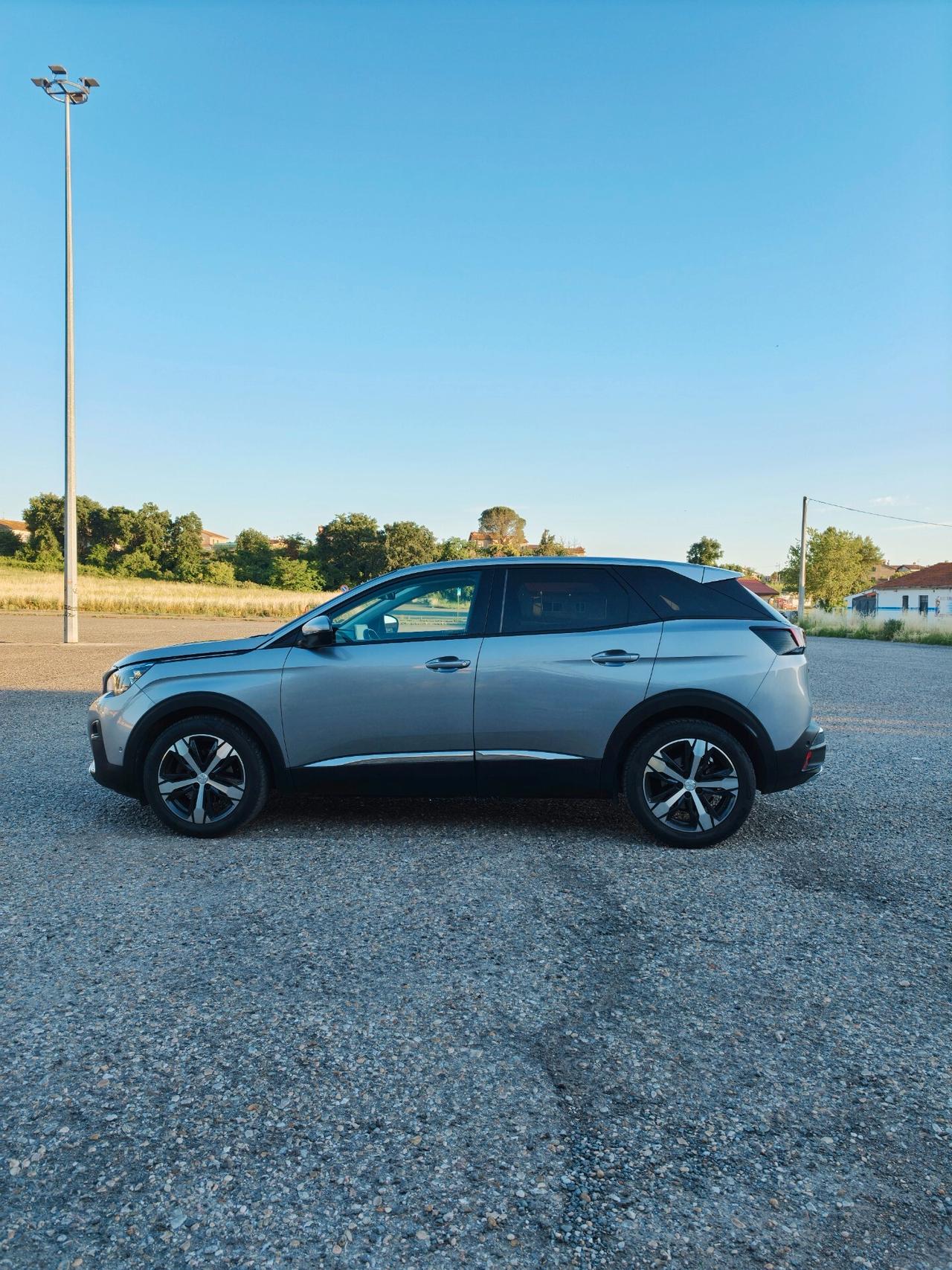 Peugeot 3008 1.2 Allure | 163.000 km Garanzia 12 Mesi