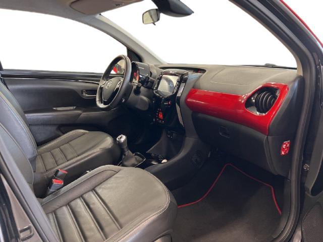 TOYOTA Aygo Connect 1.0 VVT-i 72 CV 5 porte x-clusiv red style