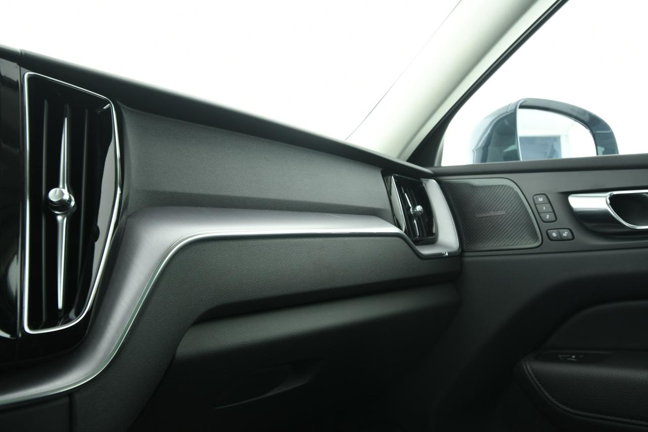 VOLVO XC60 2.0 t6 phev Inscription awd auto SOSPENSIONI+TETTO PANO+PELLE