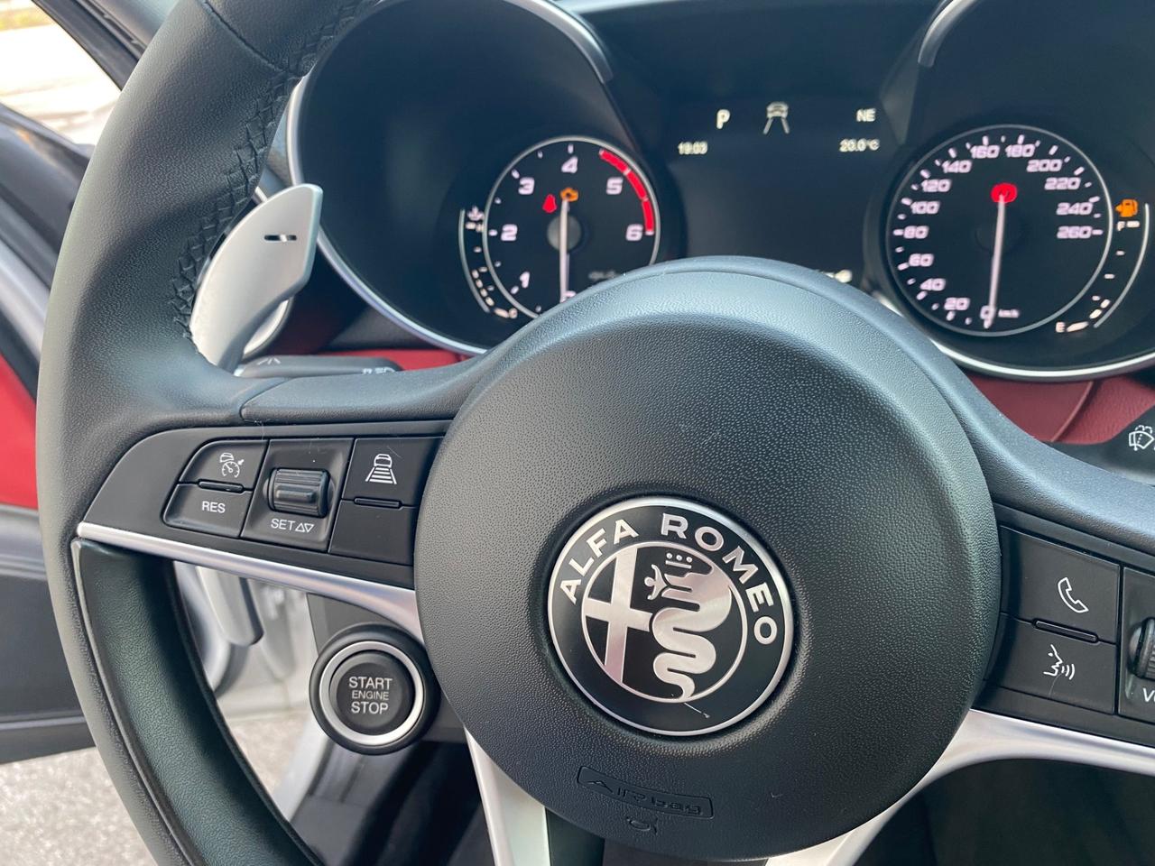 Alfa Romeo Giulia 2.2 190 CV AT8 Lusso