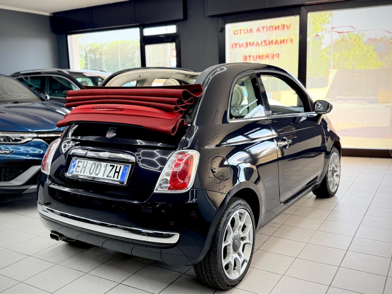Fiat 500 Cabrio 1.2 by Gucci