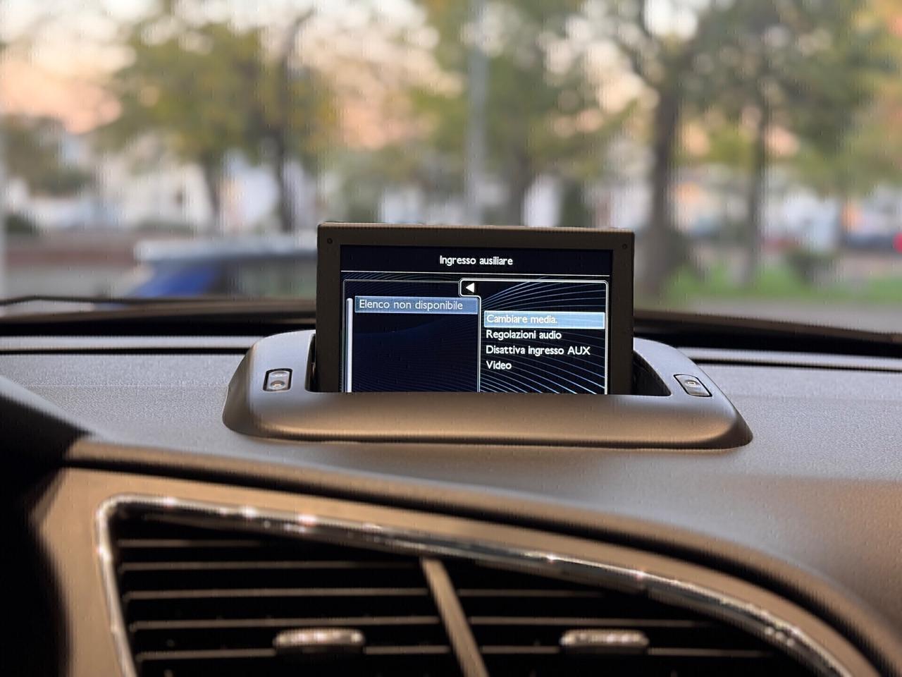 Peugeot 3008 BlueHDi Full “TETTO/NAV/RETR”