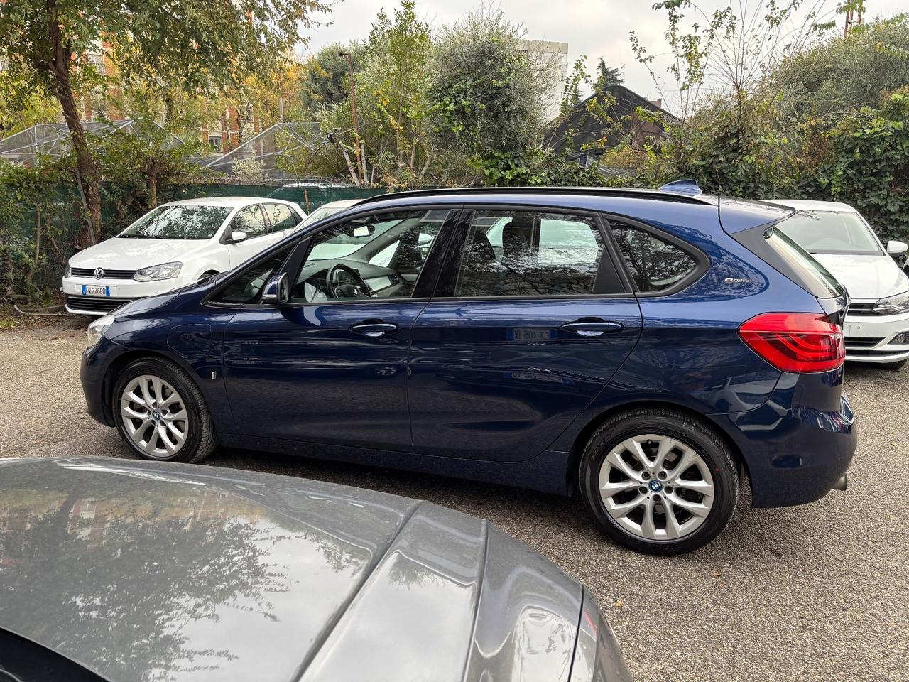 Bmw 2er Active Tourer 225xe MILD HYBRID